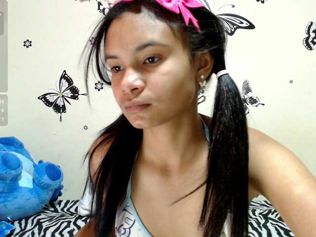 liz7skinny live cam on BongaCams