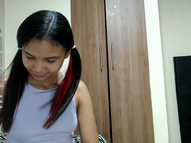 liz7skinny live cam on BongaCams