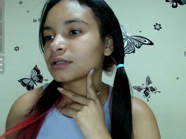 liz7skinny live cam on BongaCams