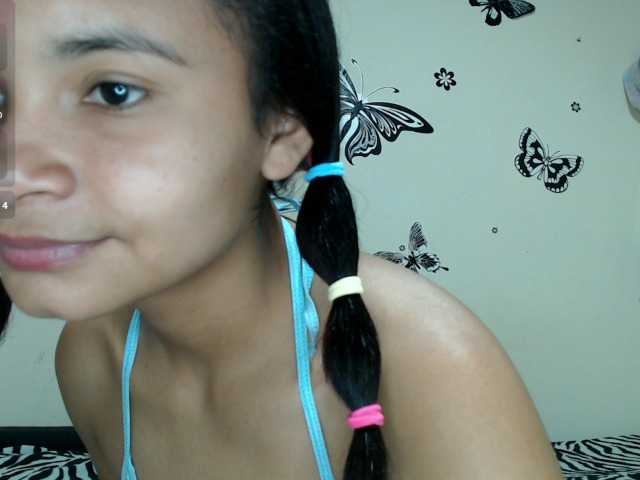 liz7skinny live cam on BongaCams