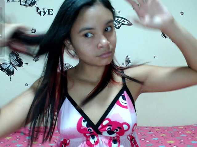 liz7skinny live cam on BongaCams