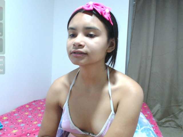 liz7skinny live cam on BongaCams