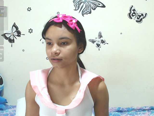 liz7skinny live cam on BongaCams