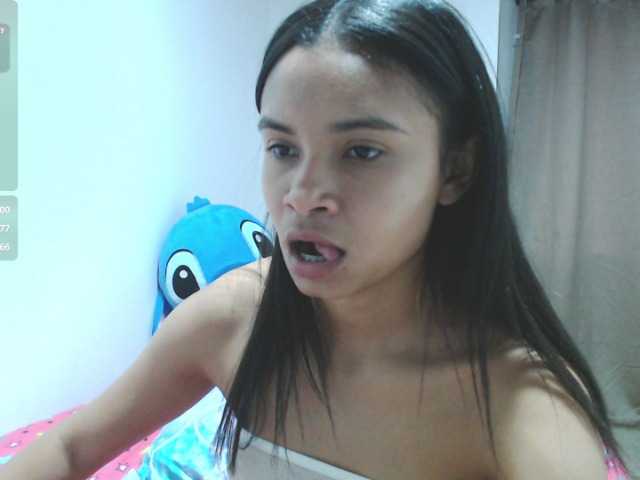 liz7skinny live cam on BongaCams