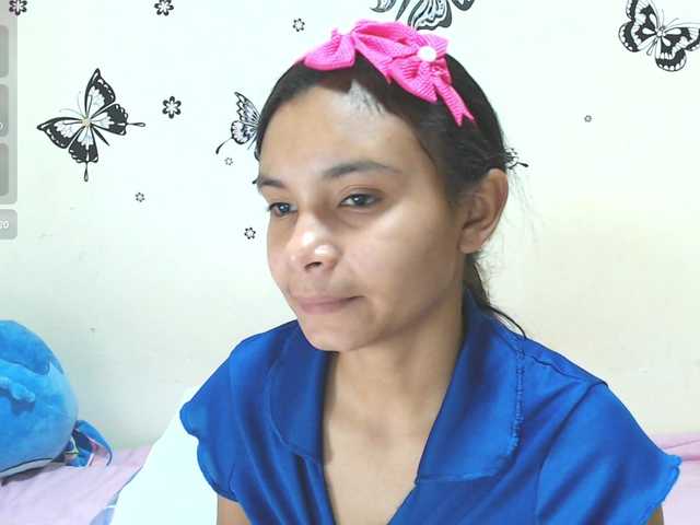 liz7skinny live cam on BongaCams