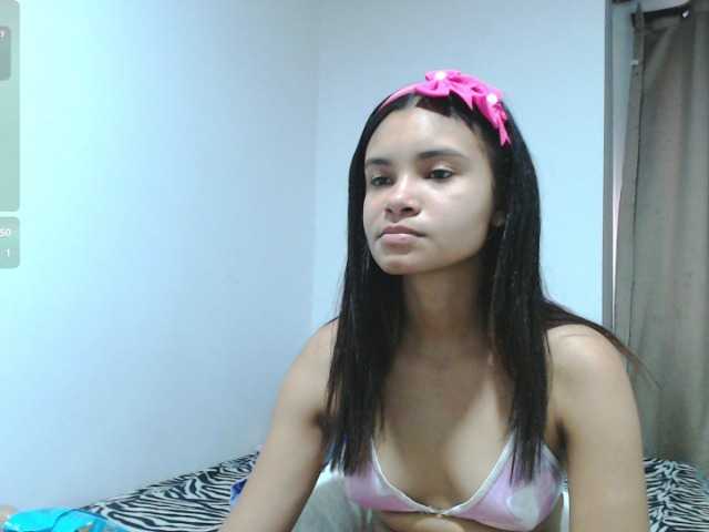 liz7skinny live cam on BongaCams