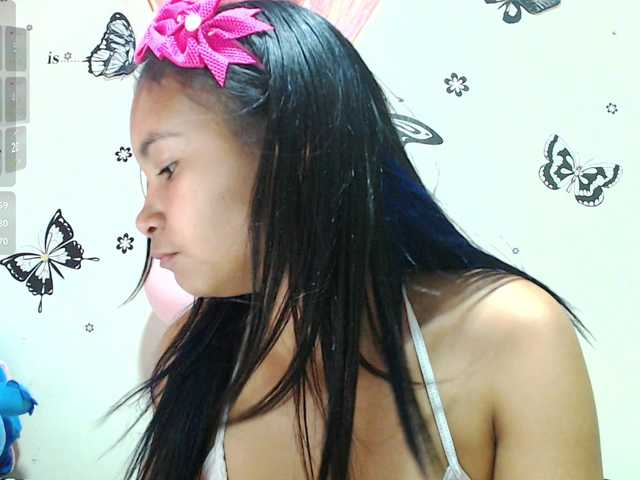 liz7skinny live cam on BongaCams
