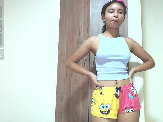 liz7skinny live cam on BongaCams