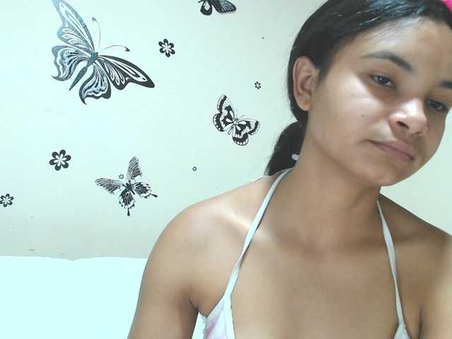 liz7skinny live cam on BongaCams