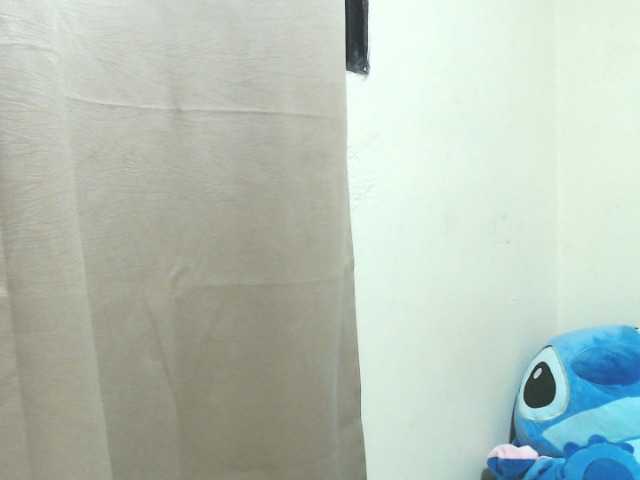 liz7skinny live cam on BongaCams
