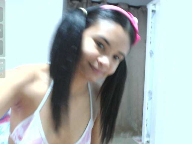liz7skinny live cam on BongaCams