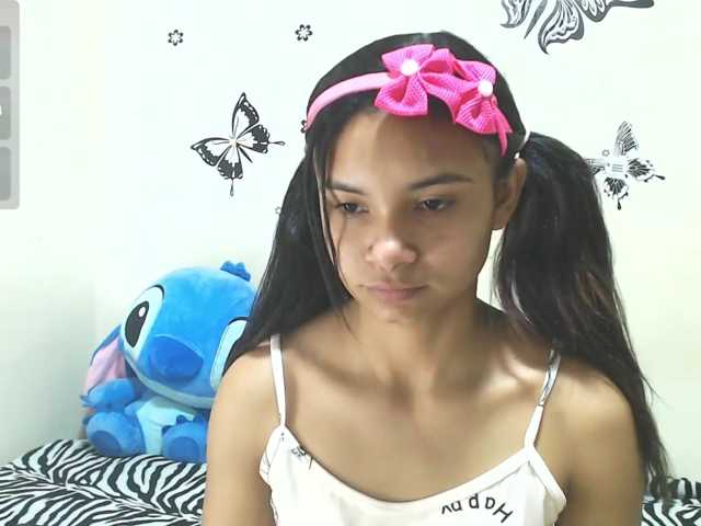 liz7skinny live cam on BongaCams