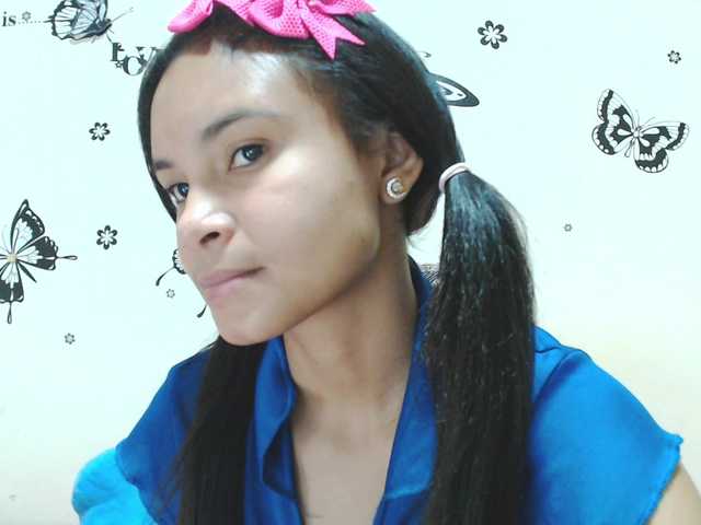 liz7skinny live cam on BongaCams