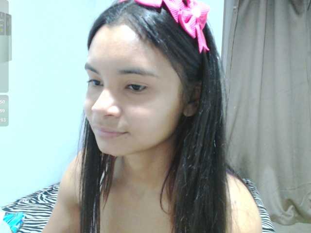 liz7skinny live cam on BongaCams