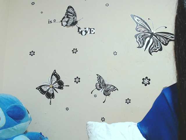 liz7skinny live cam on BongaCams