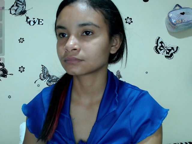 liz7skinny live cam on BongaCams