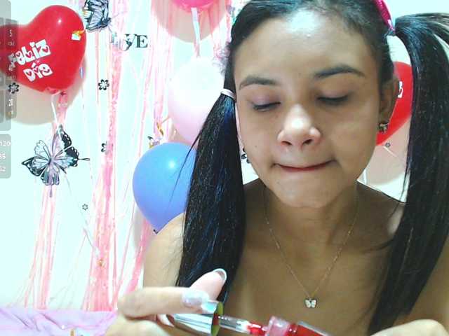 liz7skinny live cam on BongaCams