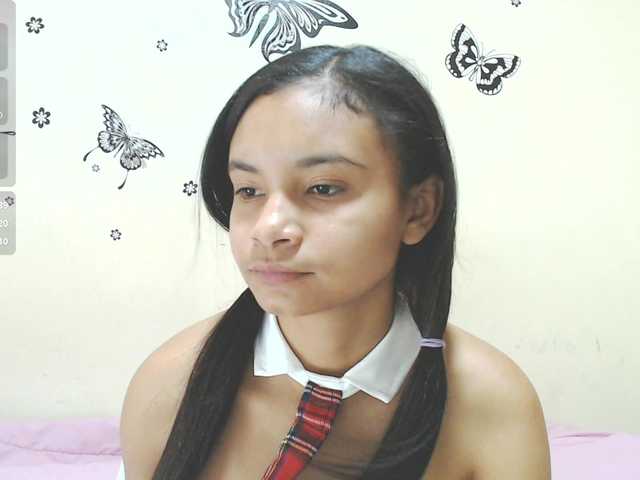 liz7skinny live cam on BongaCams