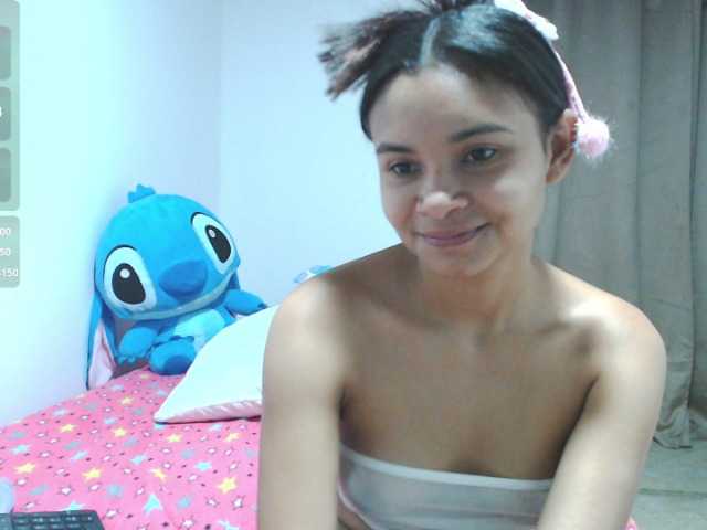 liz7skinny live cam on BongaCams