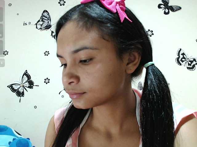 liz7skinny live cam on BongaCams