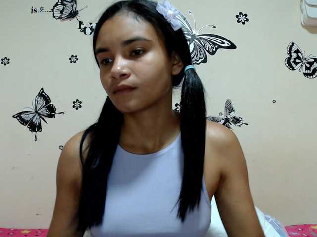 liz7skinny live cam on BongaCams