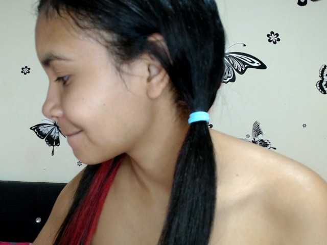 liz7skinny live cam on BongaCams
