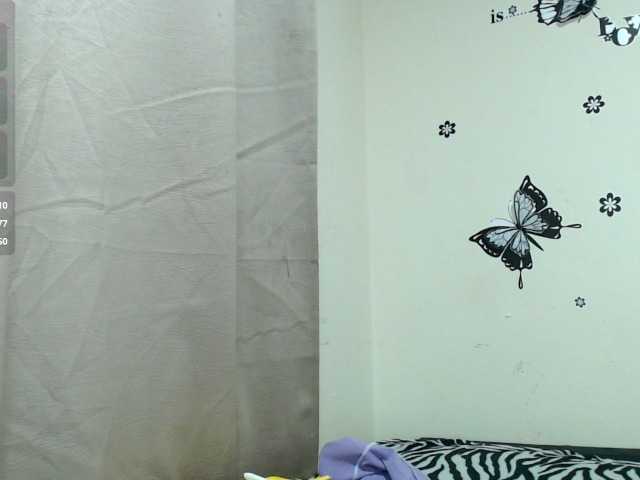 liz7skinny live cam on BongaCams