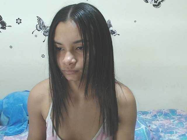 liz7skinny live cam on BongaCams