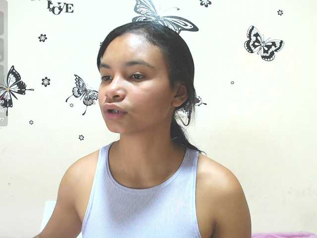 liz7skinny live cam on BongaCams