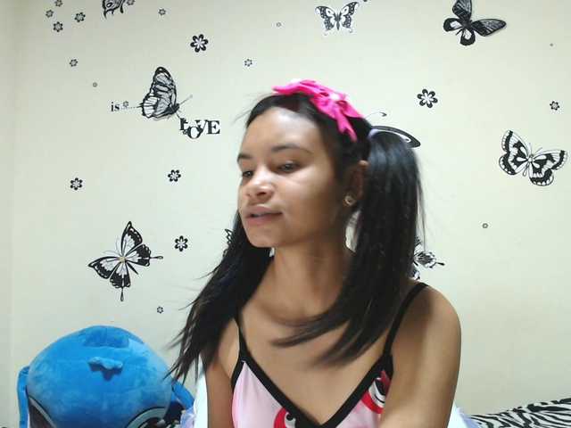 liz7skinny live cam on BongaCams