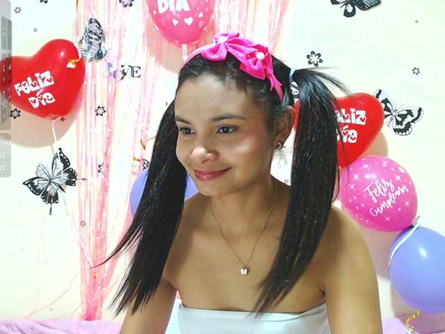 liz7skinny live cam on BongaCams