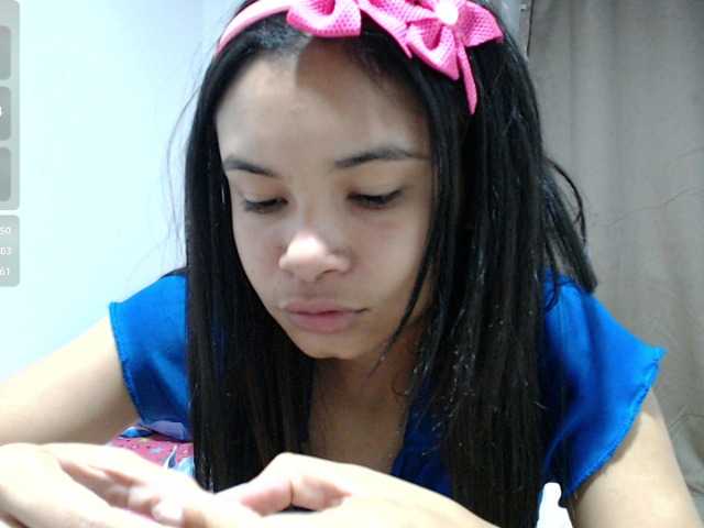 liz7skinny live cam on BongaCams