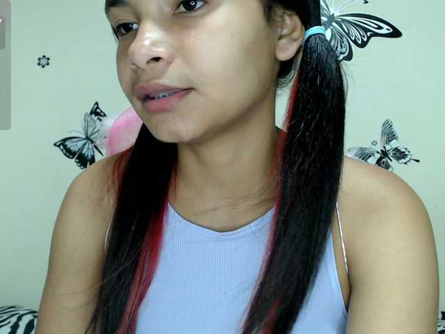 liz7skinny live cam on BongaCams