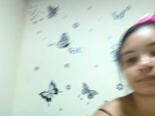 liz7skinny live cam on BongaCams