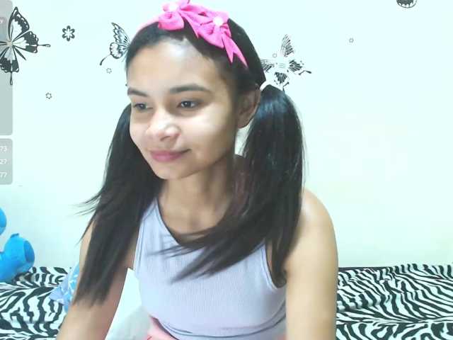 liz7skinny live cam on BongaCams
