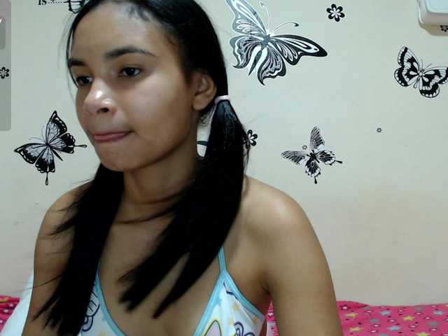 liz7skinny live cam on BongaCams