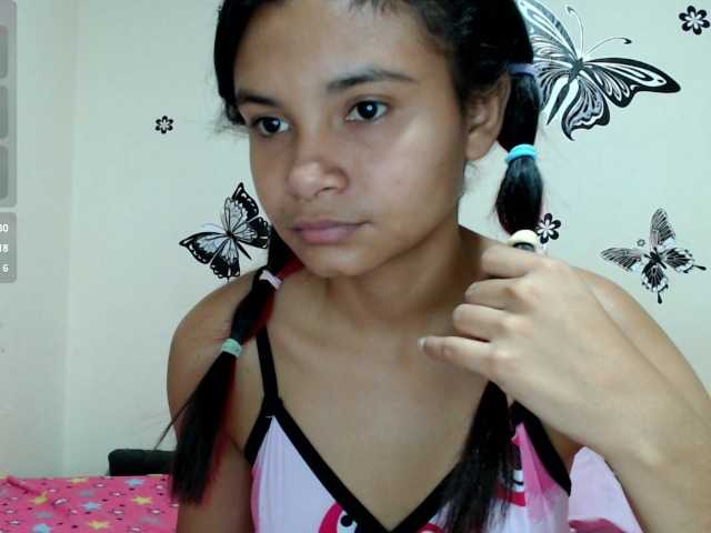 liz7skinny live cam on BongaCams