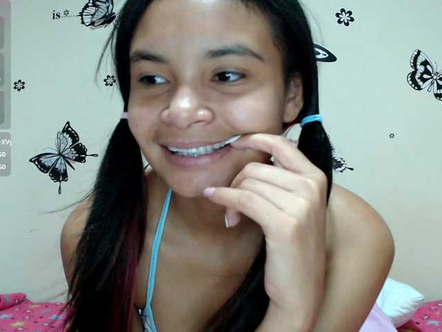 liz7skinny live cam on BongaCams