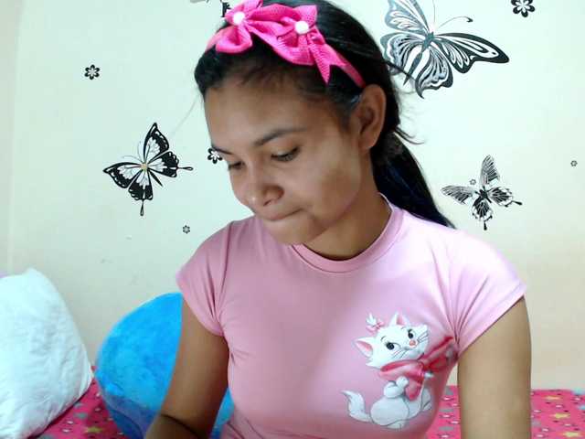liz7skinny live cam on BongaCams