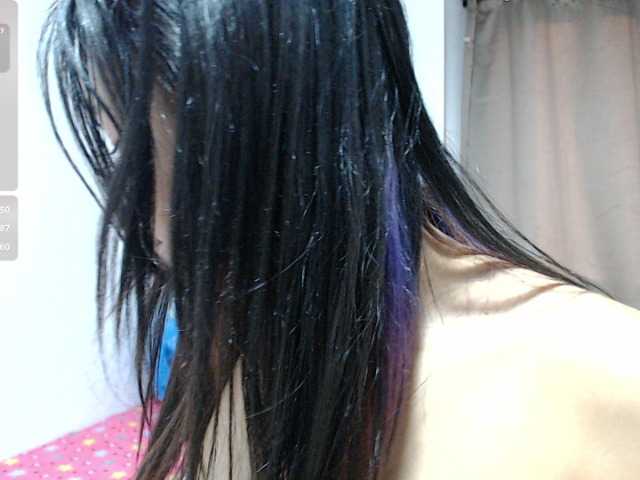 liz7skinny live cam on BongaCams