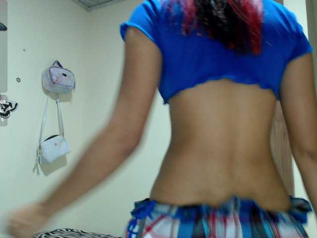 liz7skinny live cam on BongaCams