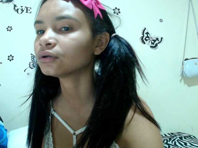 liz7skinny live cam on BongaCams