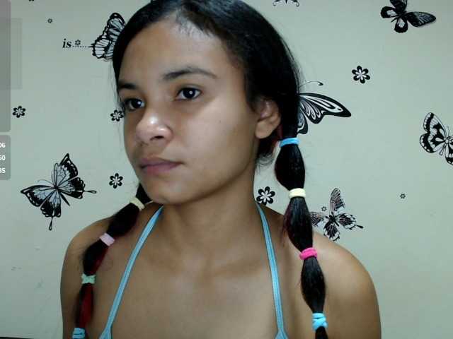 liz7skinny live cam on BongaCams