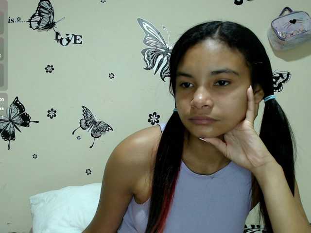 liz7skinny live cam on BongaCams