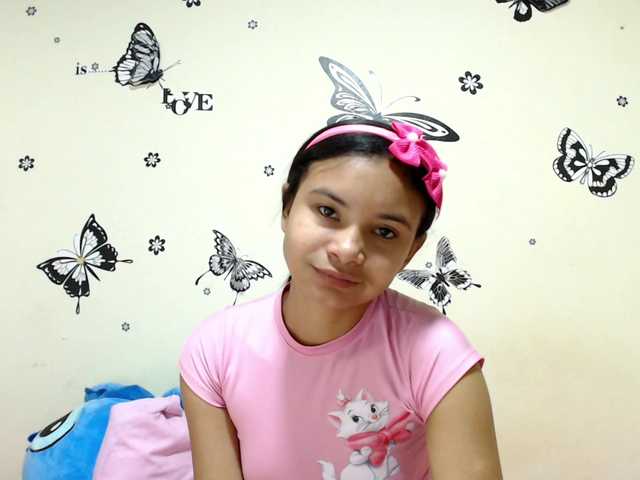 liz7skinny live cam on BongaCams