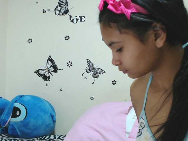 liz7skinny live cam on BongaCams