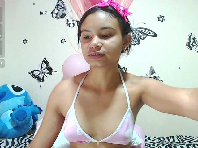 liz7skinny live cam on BongaCams