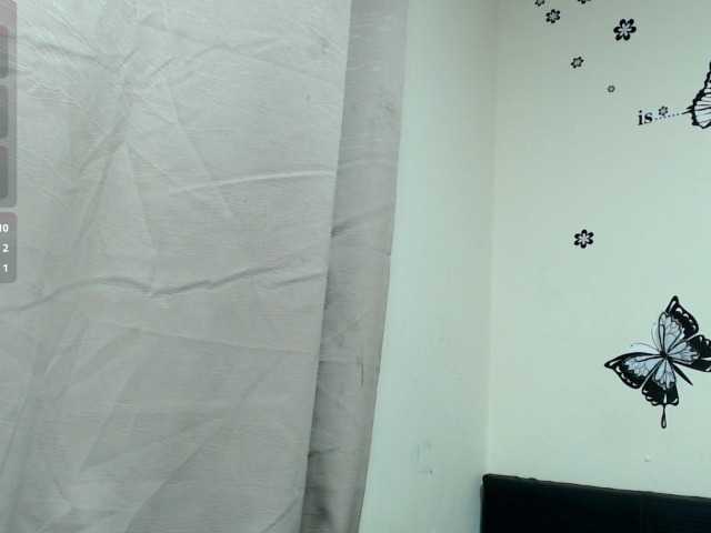 liz7skinny live cam on BongaCams