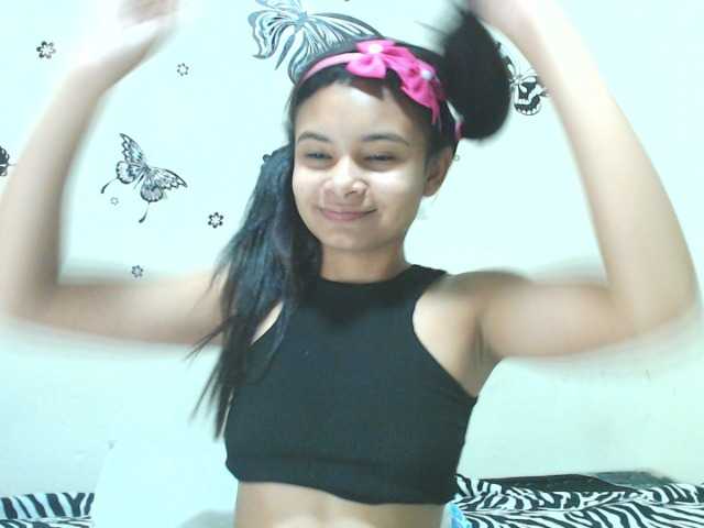liz7skinny live cam on BongaCams