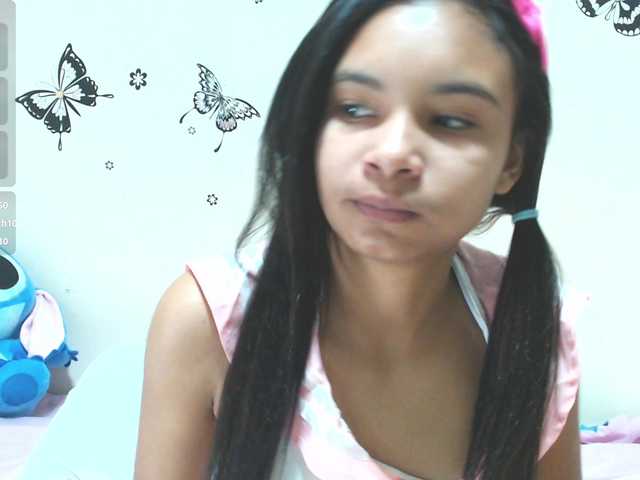 liz7skinny live cam on BongaCams